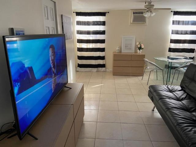 Private Room Near Miami Airport - Free Parking - 01 Zewnętrze zdjęcie